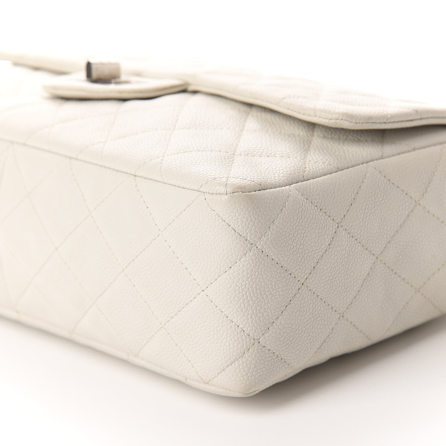 Chanel Washed Caviar Quilted 2.55 Reissue 226 Bijoux Chain Flap White 7 of 11