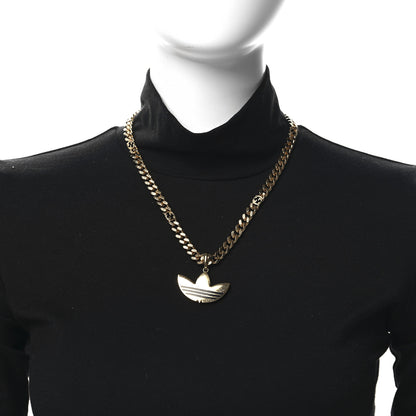 Gucci X ADIDAS Gourmette Trefoil Pendant Necklace Gold 2 of 4