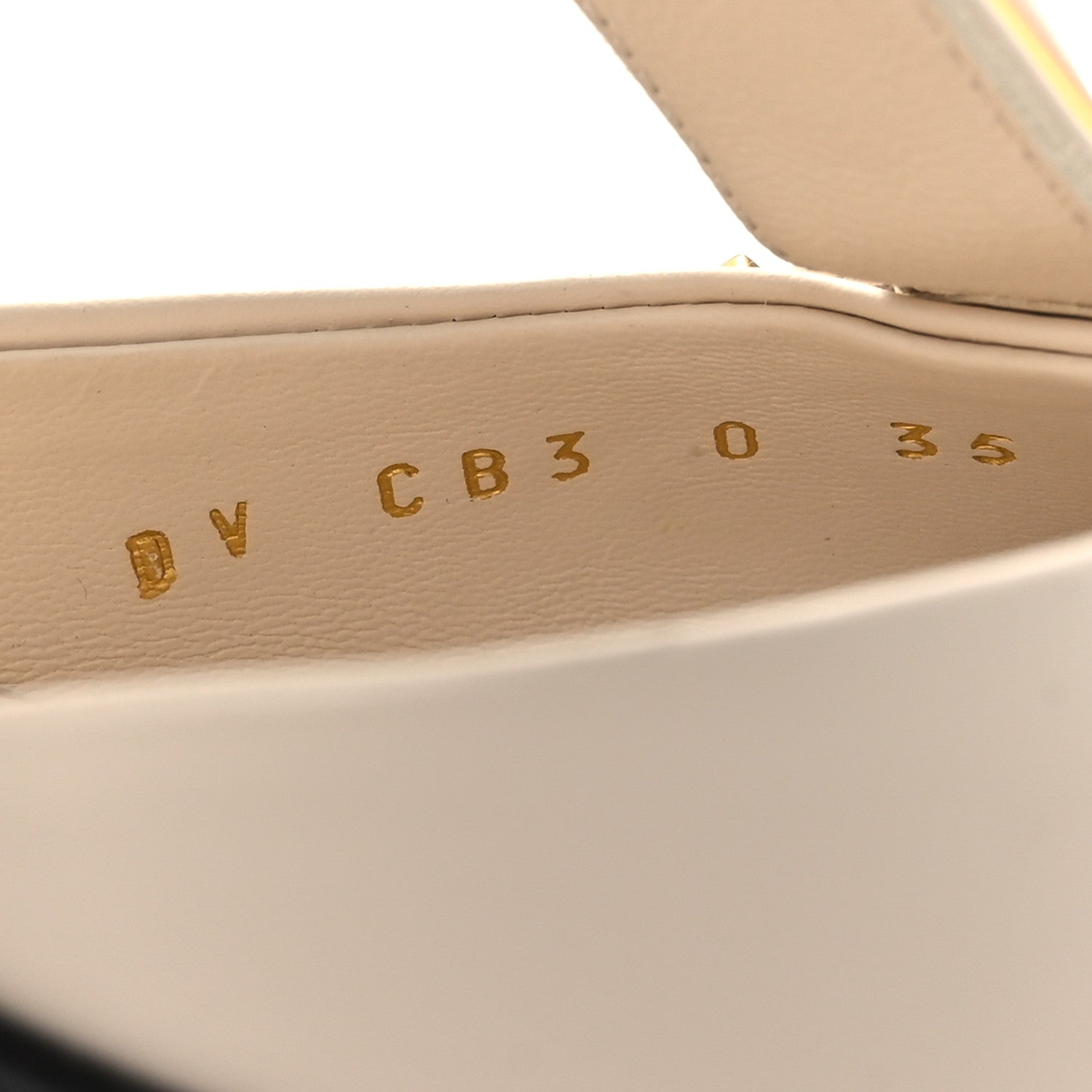 Valentino Garavani Calfskin Roman Stud Ankle Strap 40mm Pumps 35 White 10 of 12