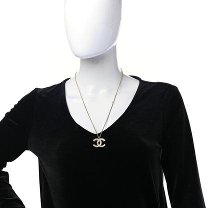 Chanel Pearl CC Pendant Necklace Gold 2 of 7