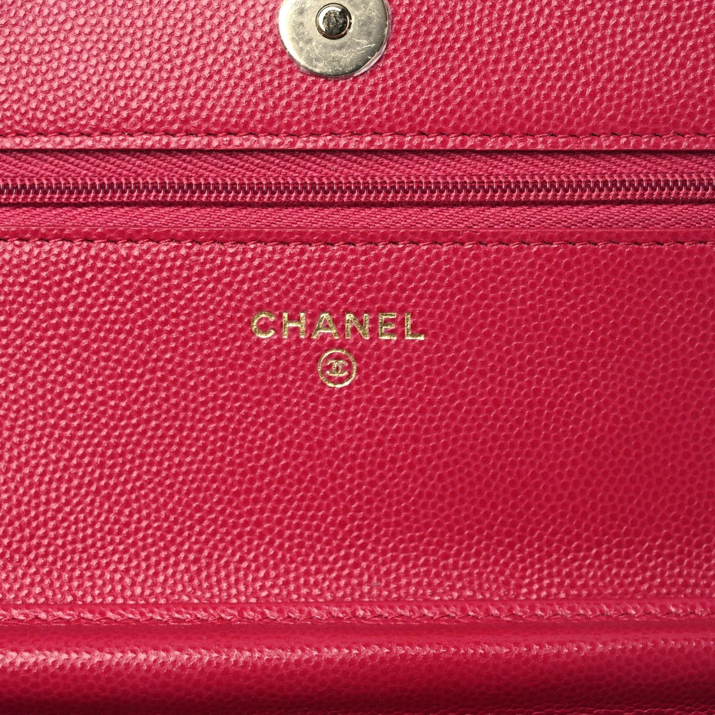 Caviar Quilted Wallet On Chain WOC Dark Pink