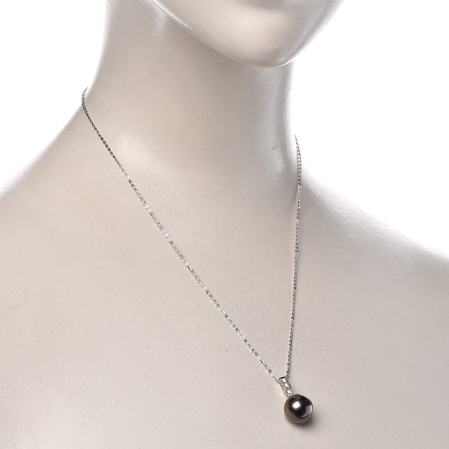 18K White Gold Diamond 9mm-12mm Black South Sea Pearl Pendant Necklace Earring Set