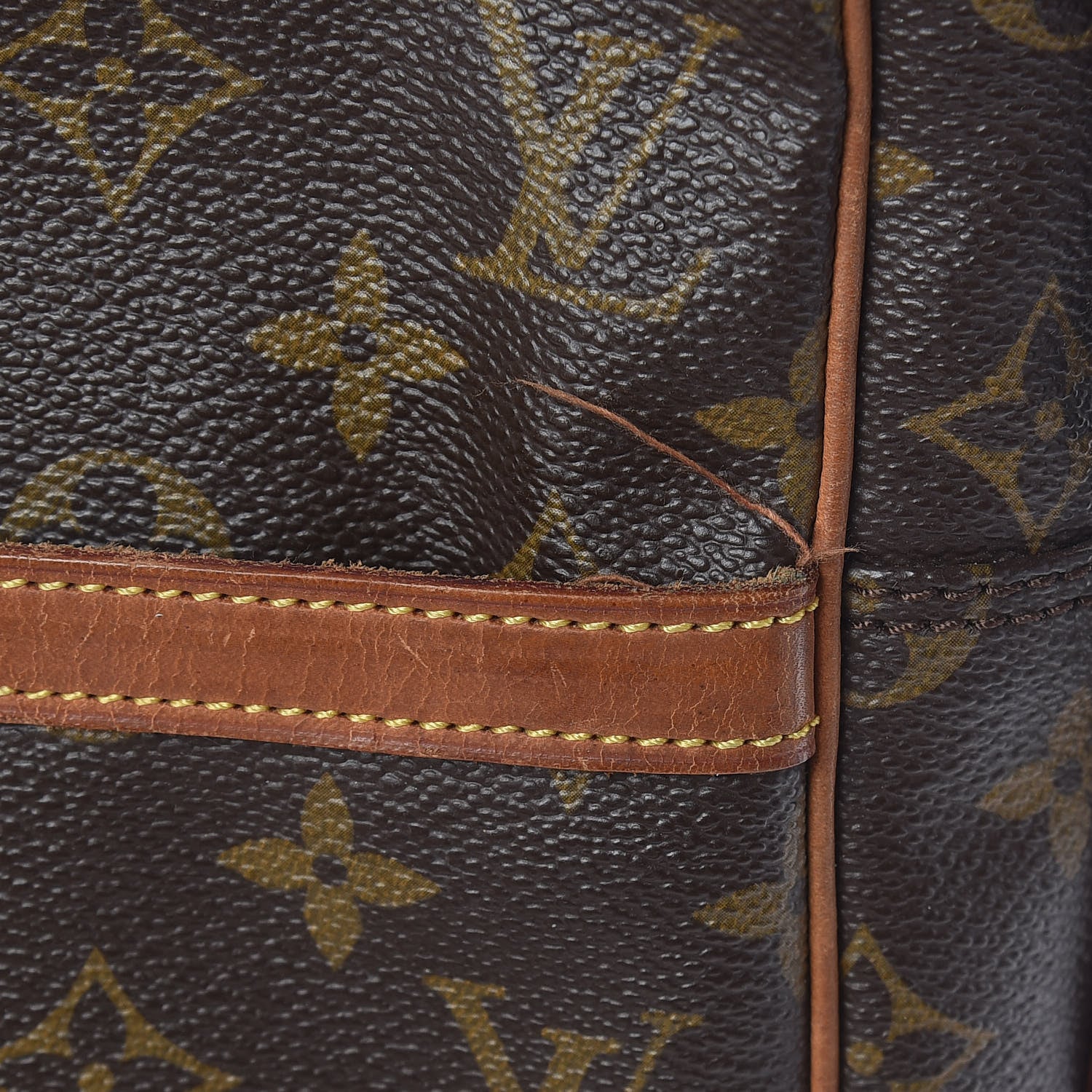 Louis Vuitton Monogram Danube 28 12 of 12