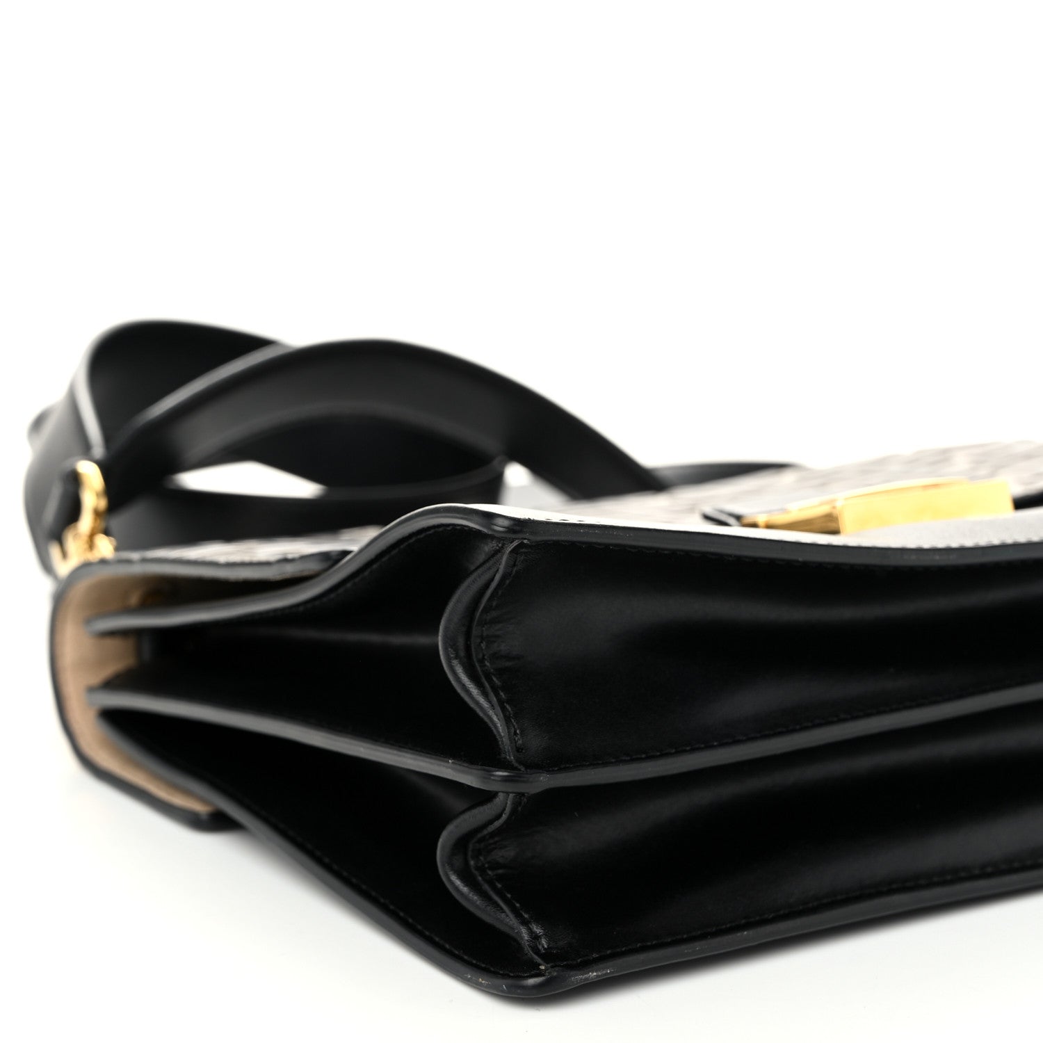 Fendi Vitello Liberty Bi-Color FF 1974 Embossed Chain Strap Kan U Shoulder Bag Black Maya 9 of 11