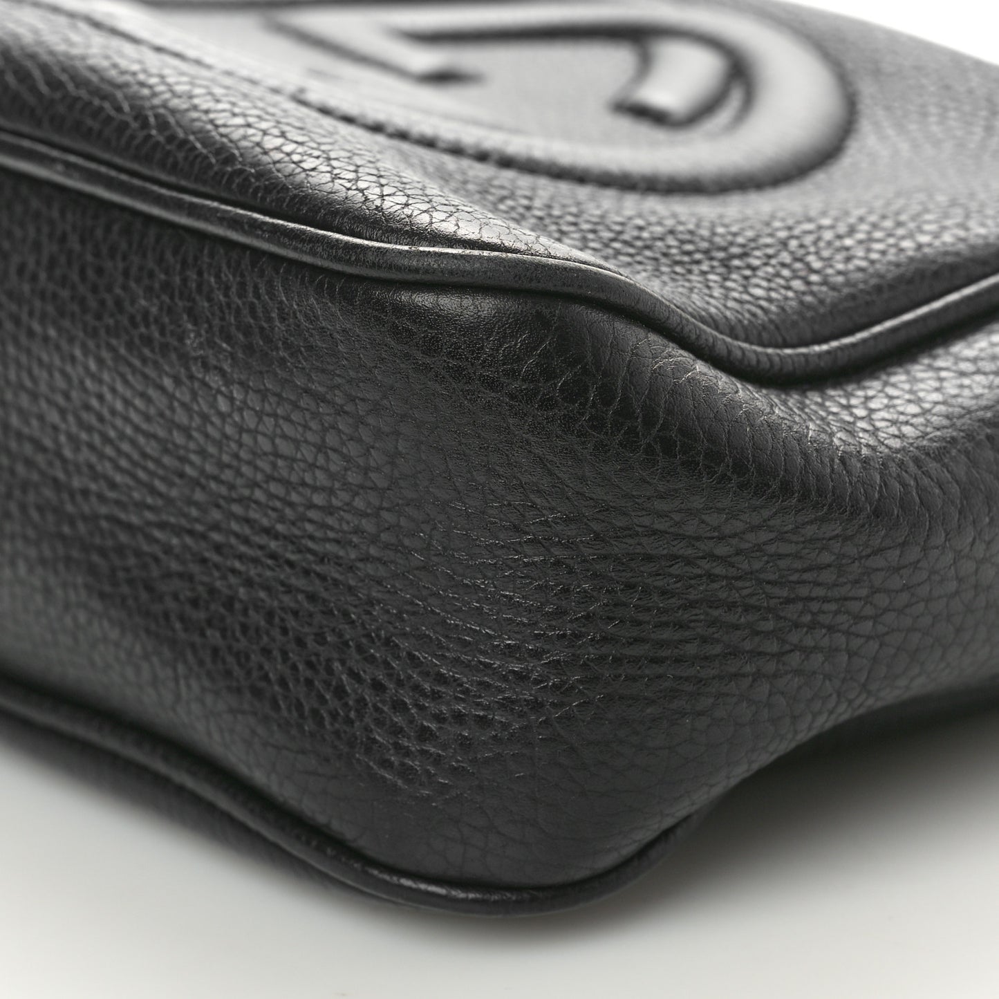 Pebbled Calfskin Small Soho Disco Bag Black