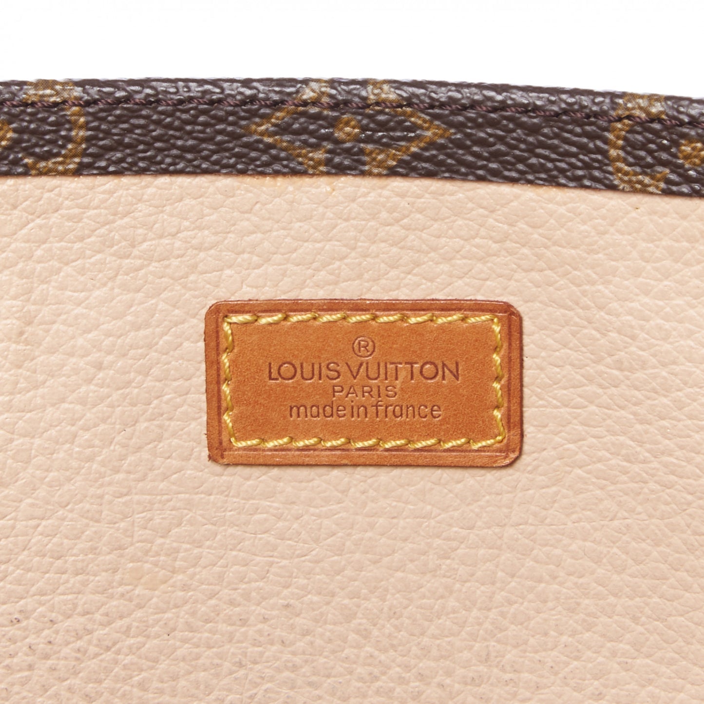 Monogram Sac Plat
