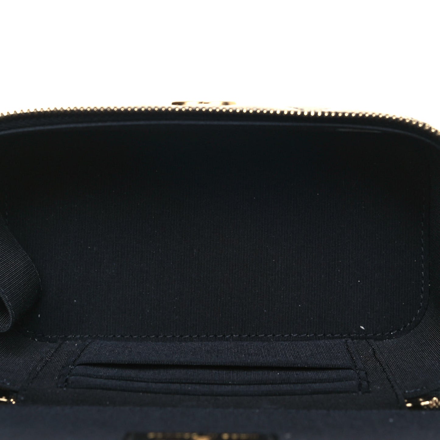 Lambskin Quilted Small Top Handle Vanity Case With Chain Black