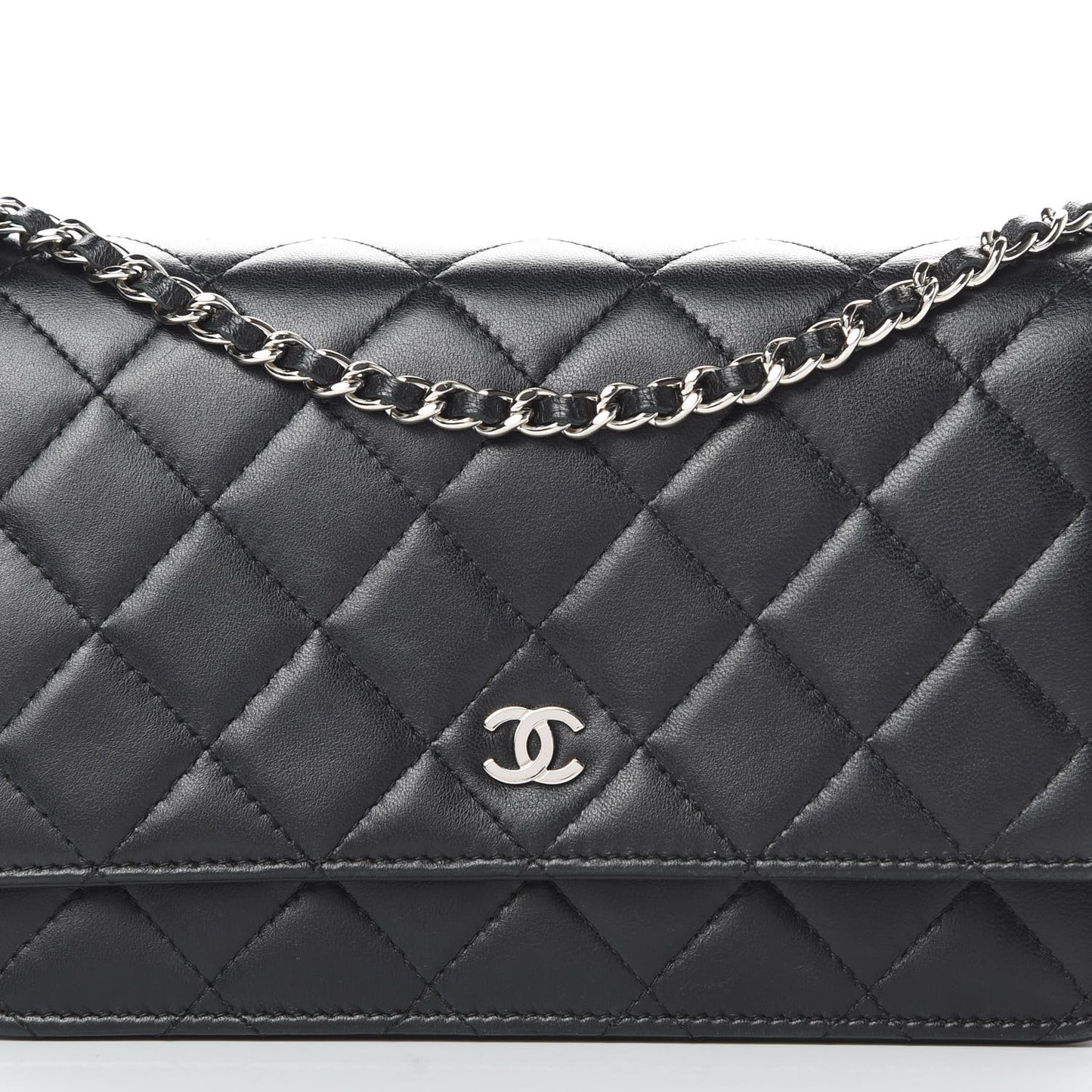 Lambskin Quilted Wallet On Chain WOC Black