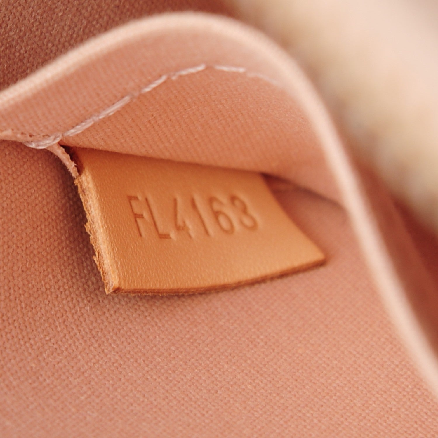 Louis Vuitton Vernis Alma BB Rose Angelique 7 of 7