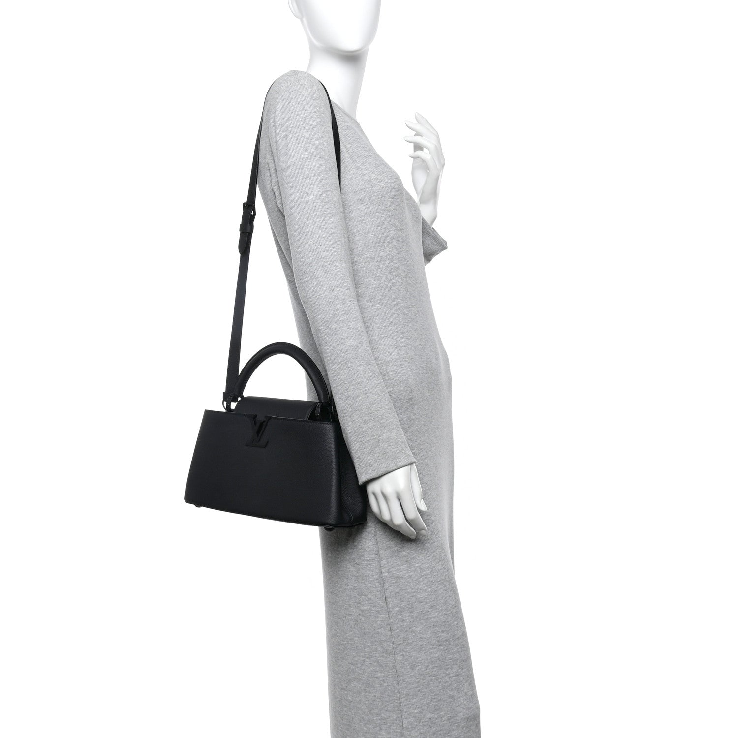 Louis Vuitton Taurillon Capucines East West MM Matte Black 2 of 10