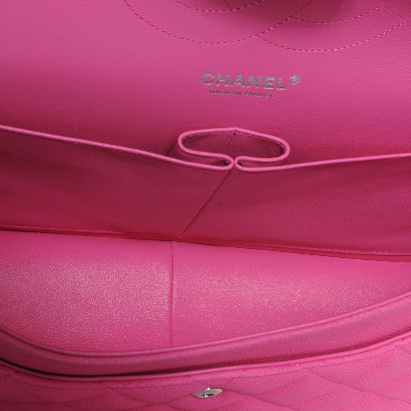 Iridescent Caviar Jumbo Double Flap Hot Pink
