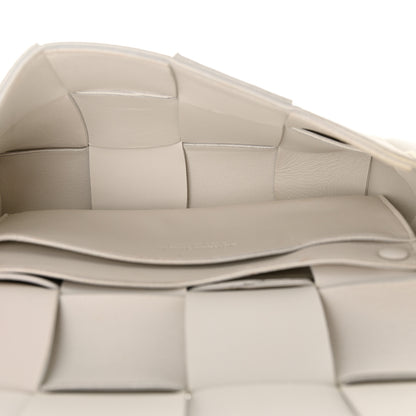 Bottega Veneta Nappa Maxi Intreccio The Belt Cassette Bag White 5 of 12