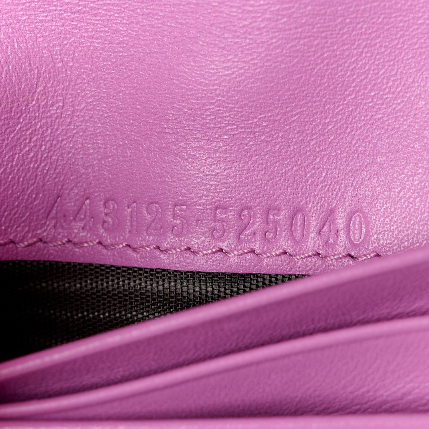 Gucci Calfskin Matelasse GG Marmont Card Case Candy Mousse 9 of 12