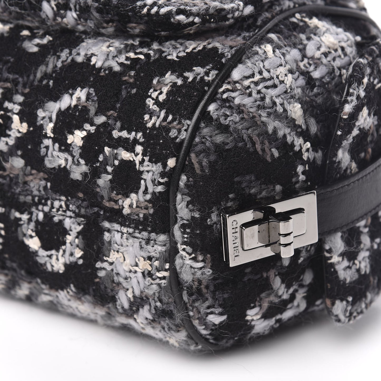 Tweed Quilted Camellia Shoulder Bag Black