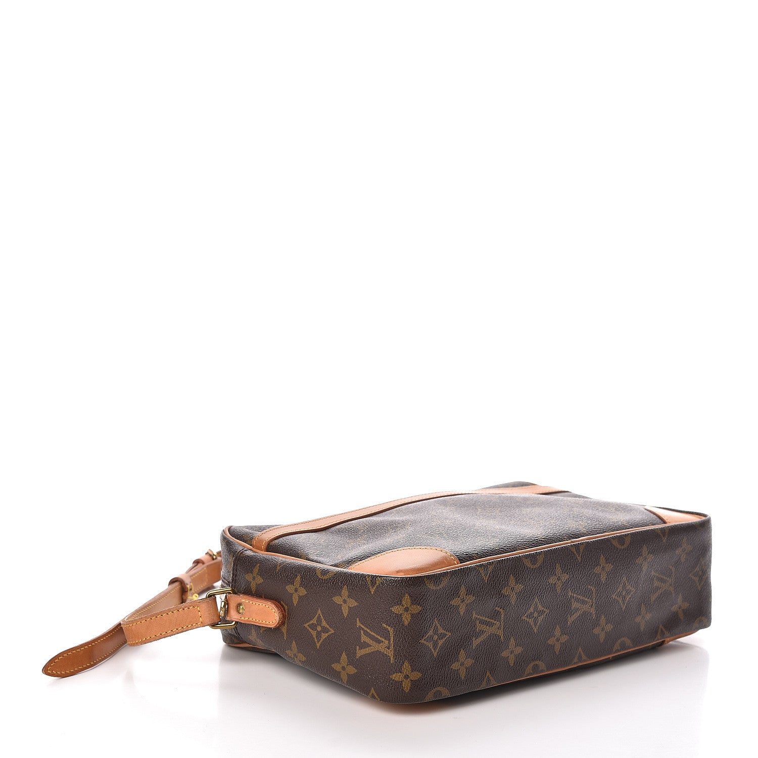 Louis Vuitton Monogram Trocadero 30 4 of 13