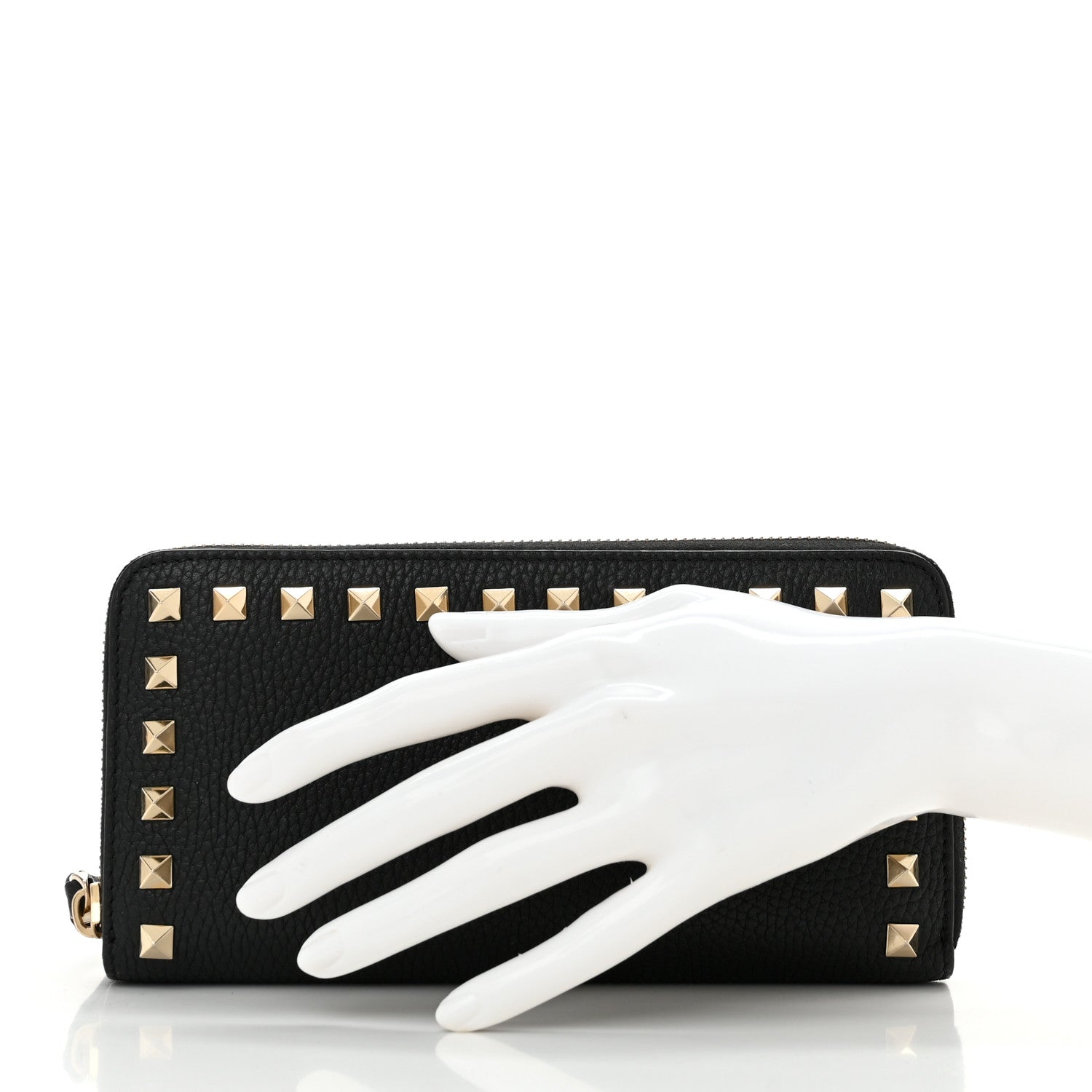 Valentino Garavani Pebbled Calfskin Rockstud Zip Around Wallet Black 2 of 7