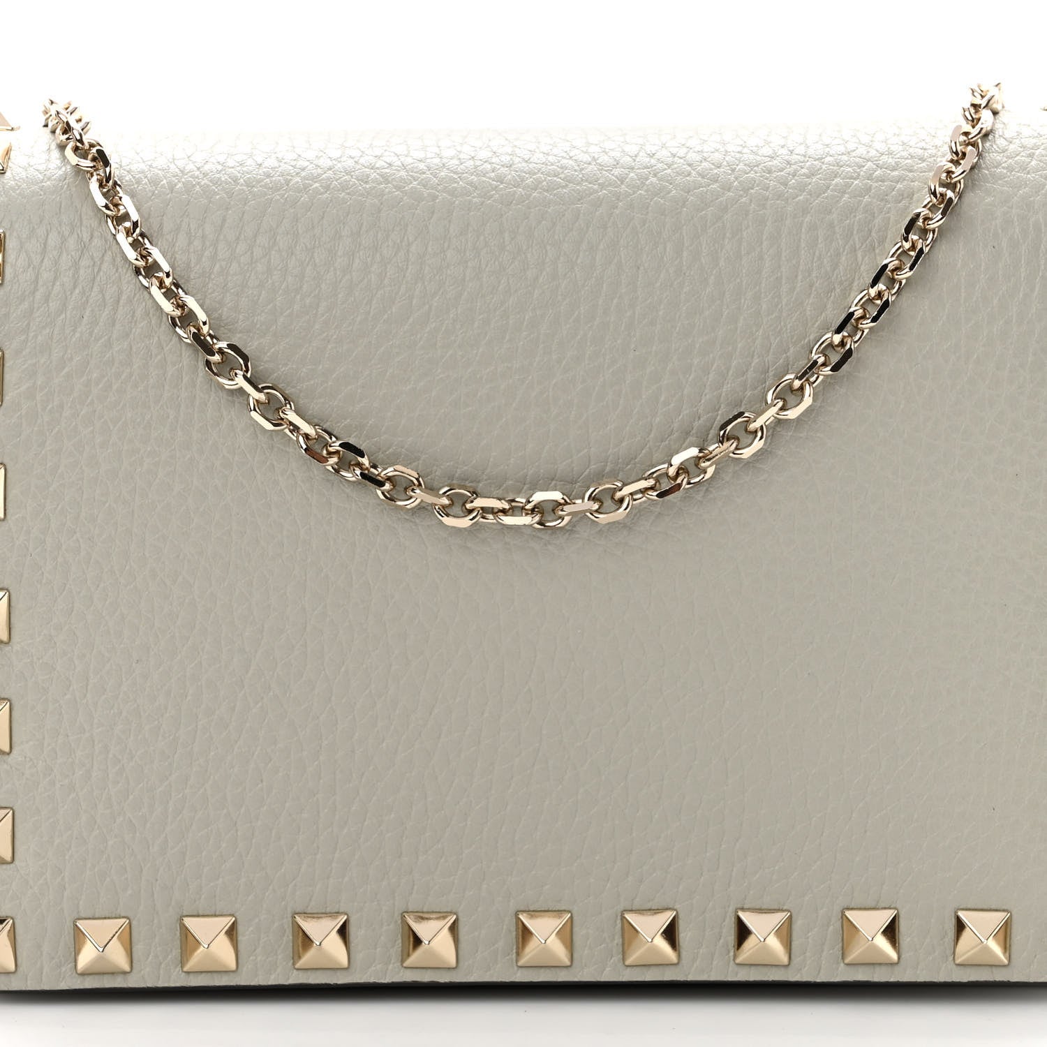 Valentino Garavani Pebbled Calfskin Rockstud Wallet on Chain Opal Grey 7 of 9