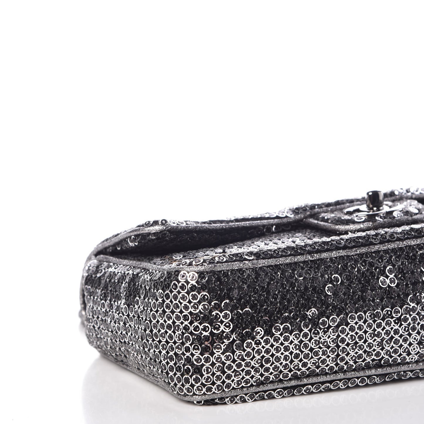 Sequin Mesh Medium Single Flap Silver