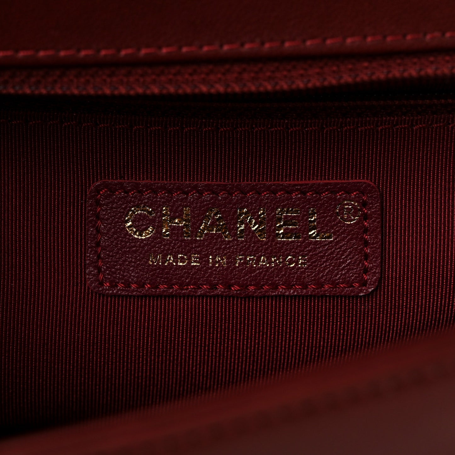 Lambskin Quilted New Medium Boy Flap Red