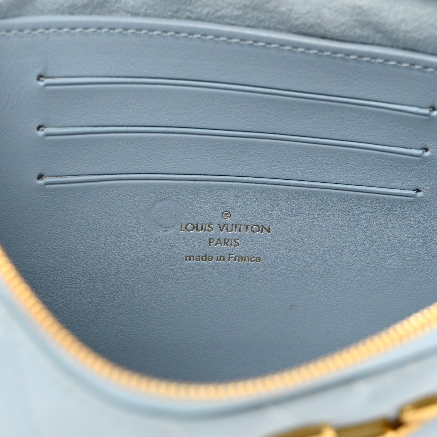 Calfskin New Wave Zipped Pochette Porcelain Blue
