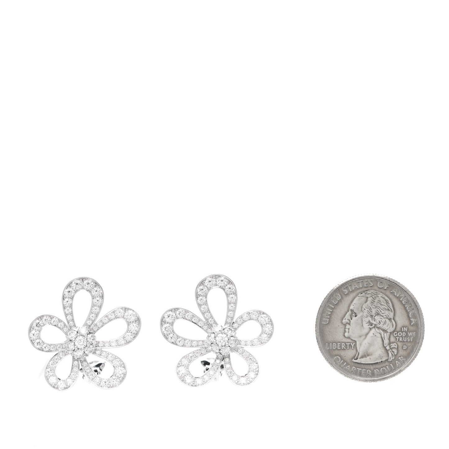 18K White Gold Diamond Flowerlace Earrings