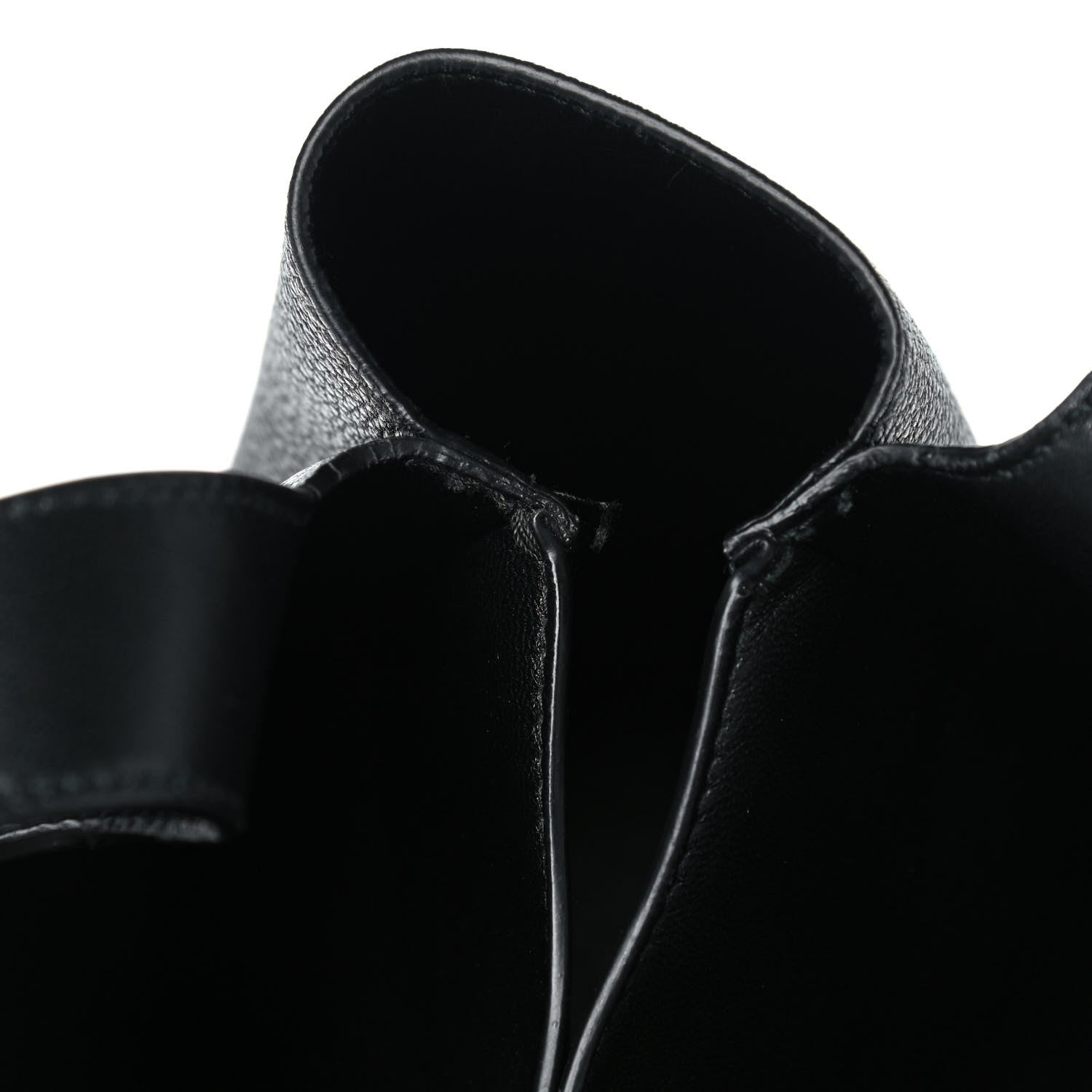 Prada Vitello Daino Soft Medium Dynamique Tote Black 11 of 11