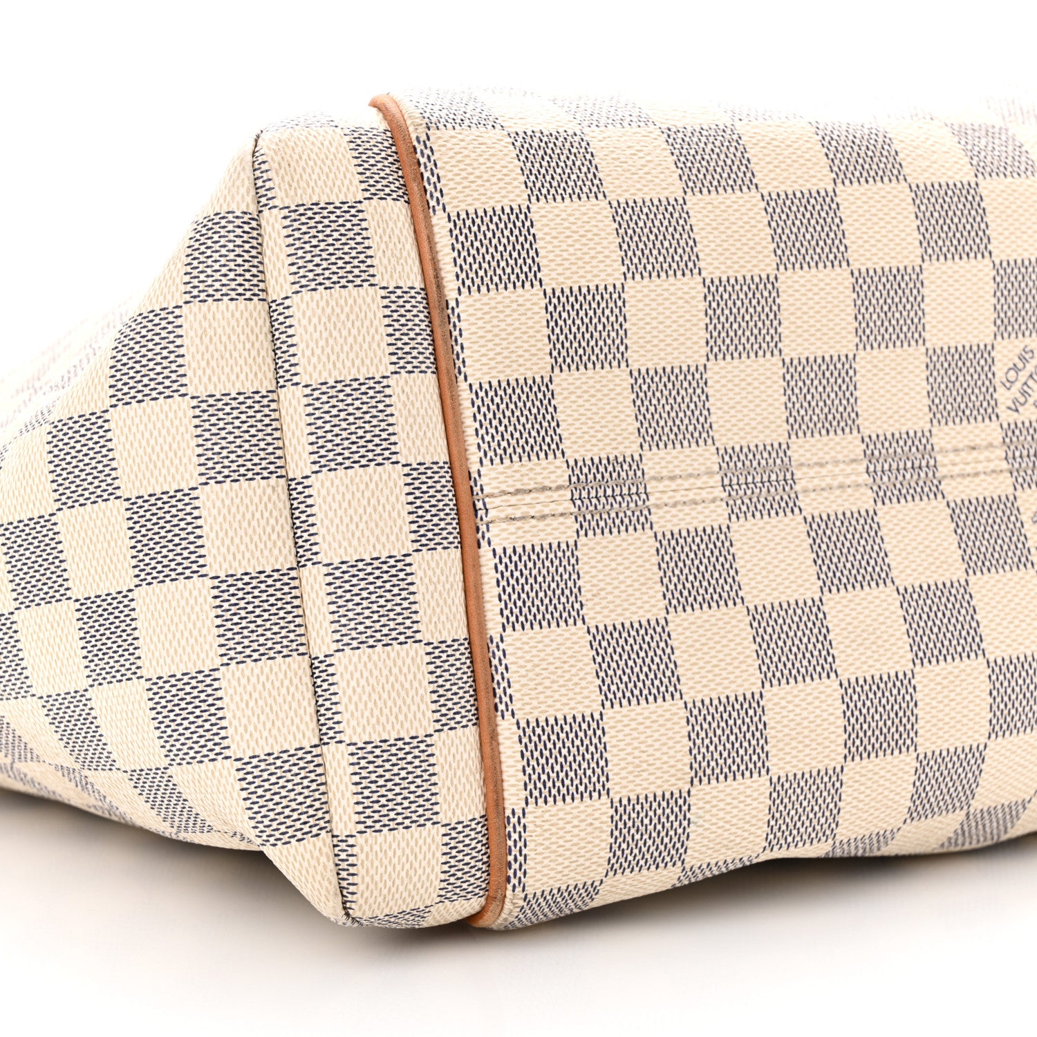 Louis Vuitton Damier Azur Totally MM 8 of 16