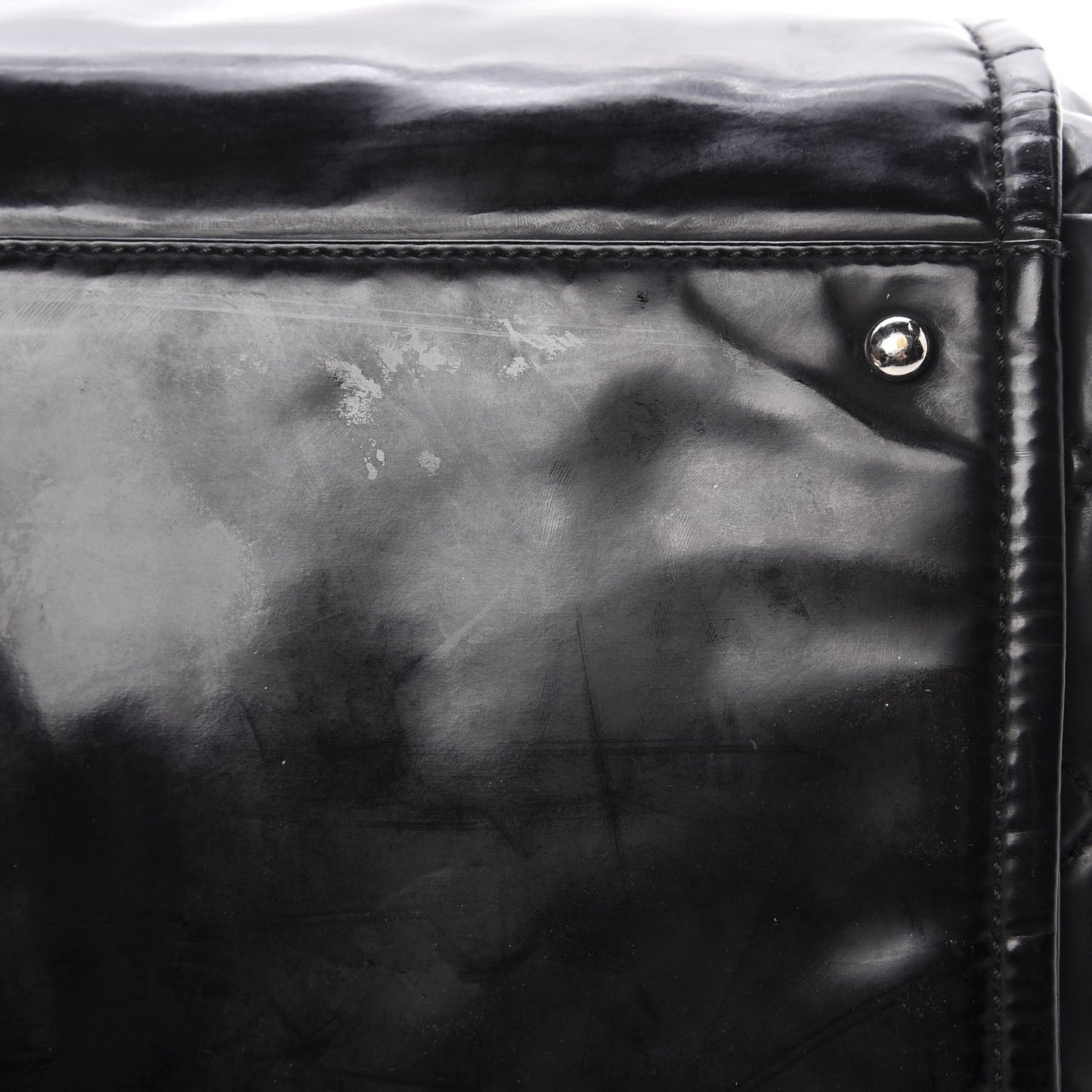 Vinyl Lipstick Ligne Accordion Tote Black