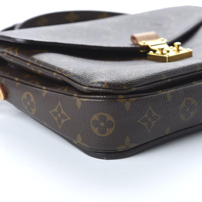 Louis Vuitton Monogram Pochette Metis 6 of 10