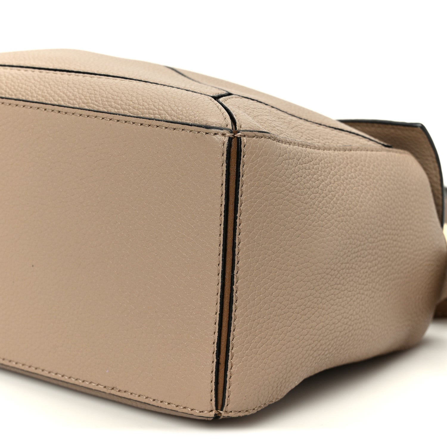 Loewe Calfskin Small Puzzle Bag Sand Mink 11 of 12
