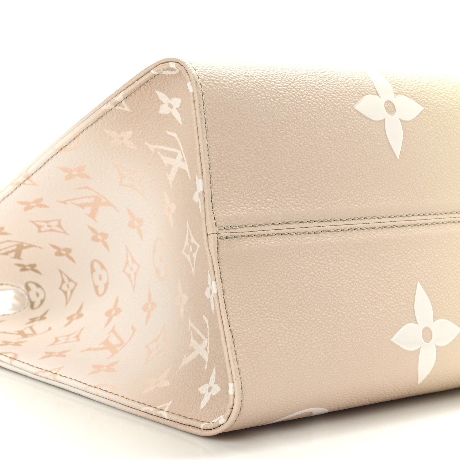 Louis Vuitton Monogram Giant Spring In The City OnTheGo MM Sunset Kaki 7 of 8