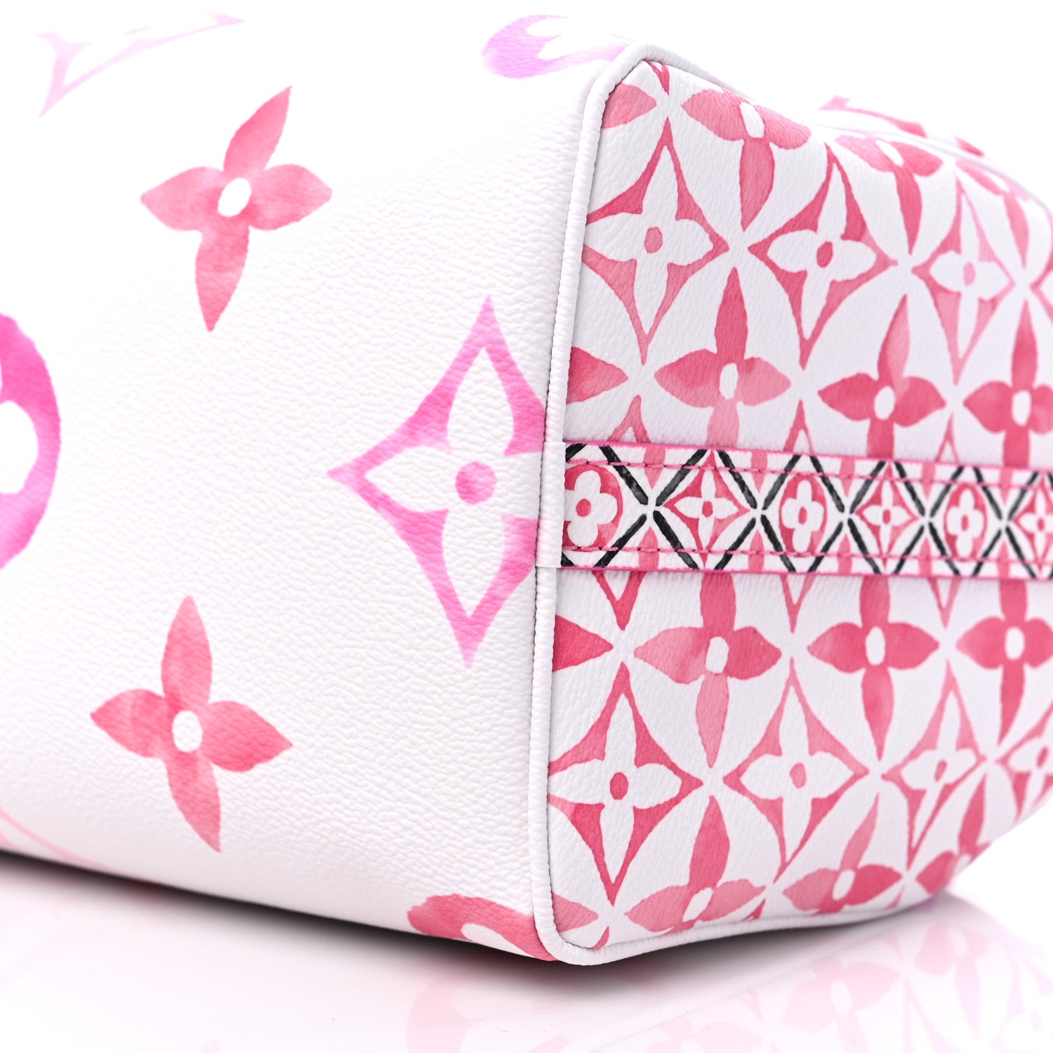 Louis Vuitton Monogram Giant By The Pool 2.0 Speedy Bandouliere 25 Rose 7 of 7