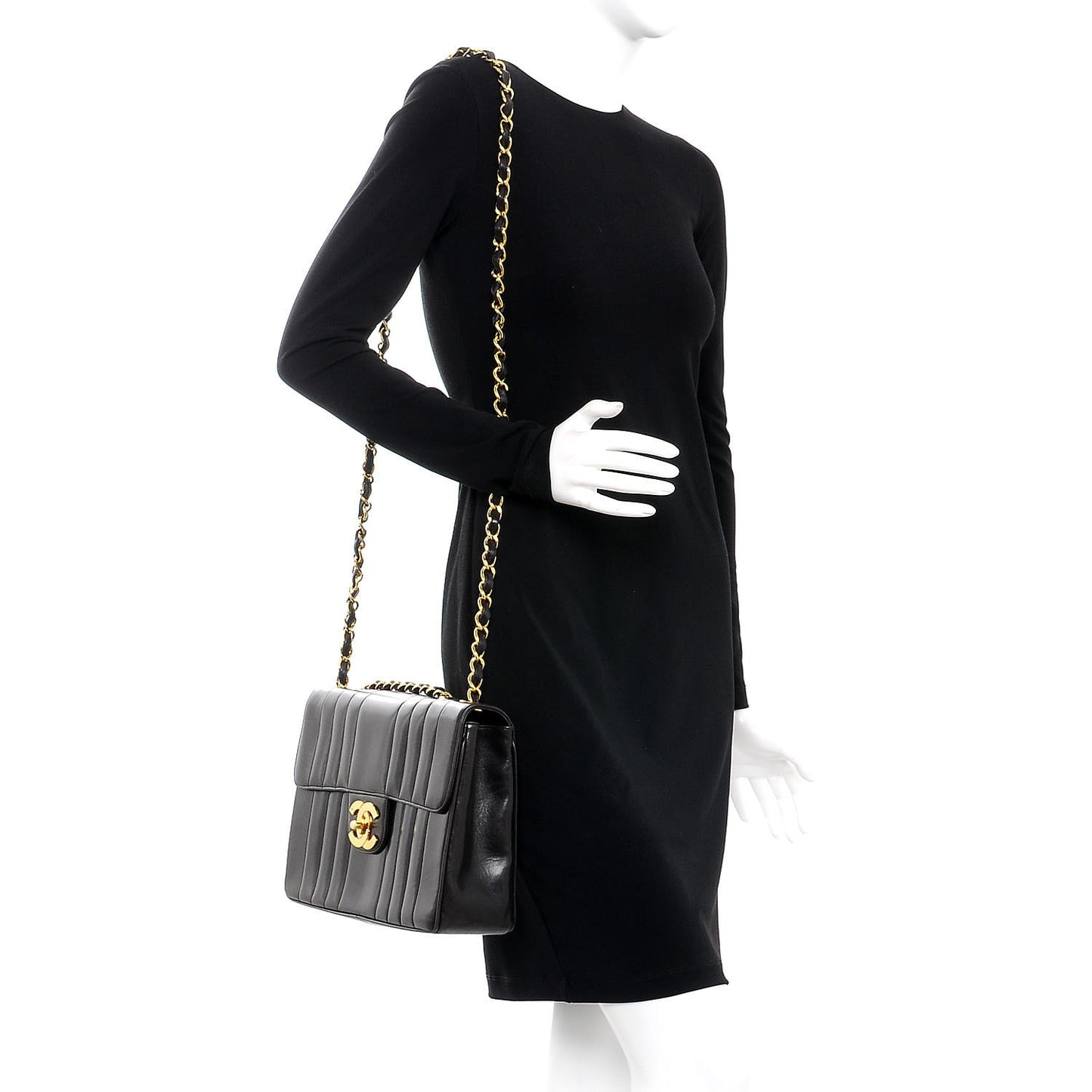 Lambskin Vertical Quilt Jumbo Single Flap Black