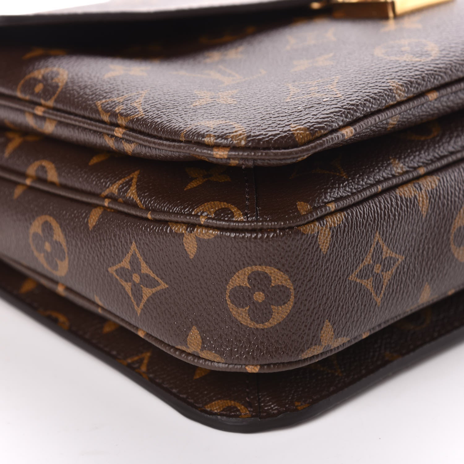 Louis Vuitton Monogram Pochette Metis 8 of 9