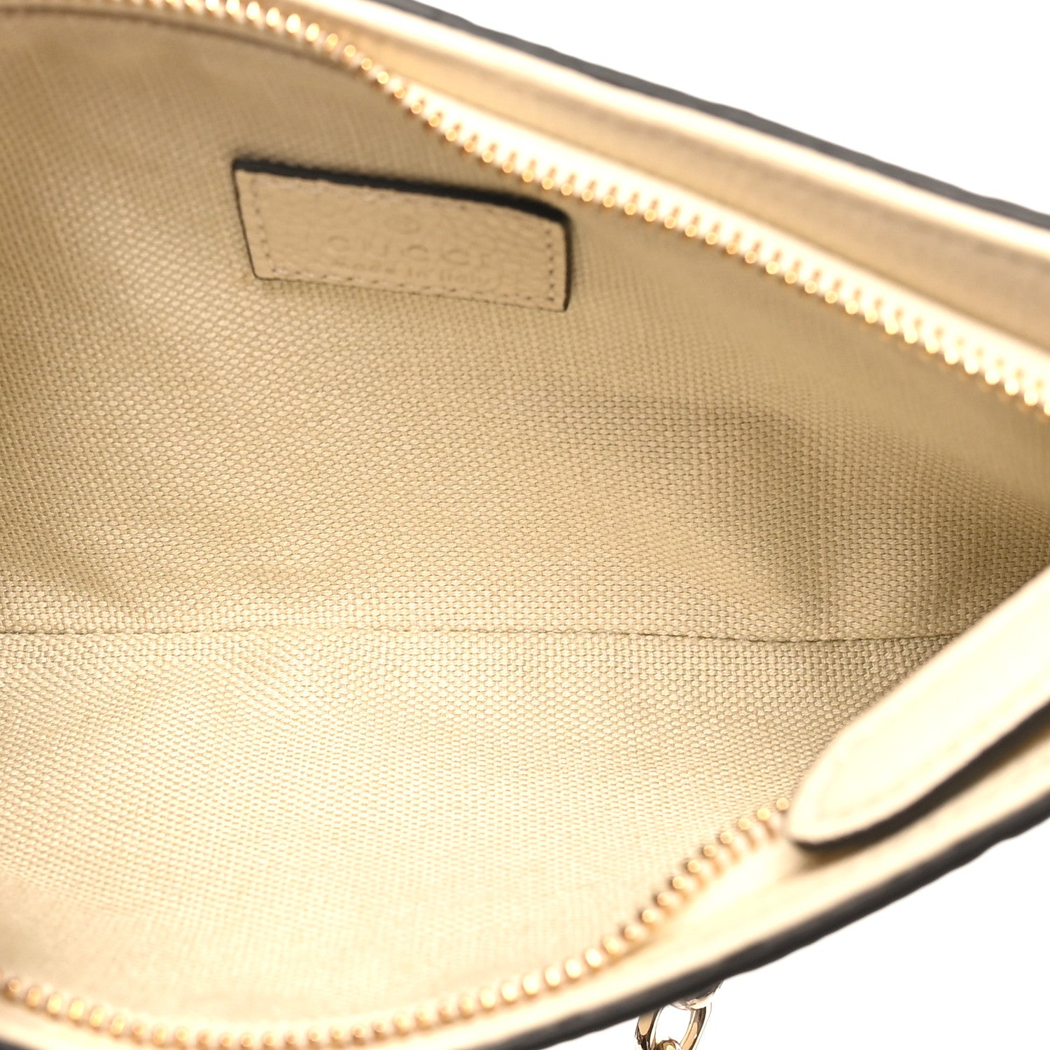 Gucci GG Grainy Calfskin Emblem Super Mini Shoulder Bag Ivory 5 of 11