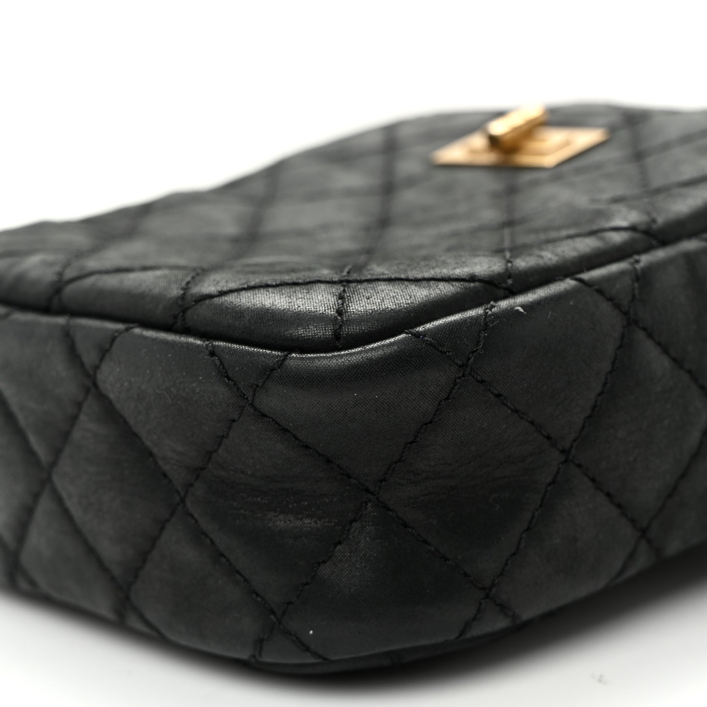 Nubuck Iridescent Calfskin Quilted Reissue Camera Case Black