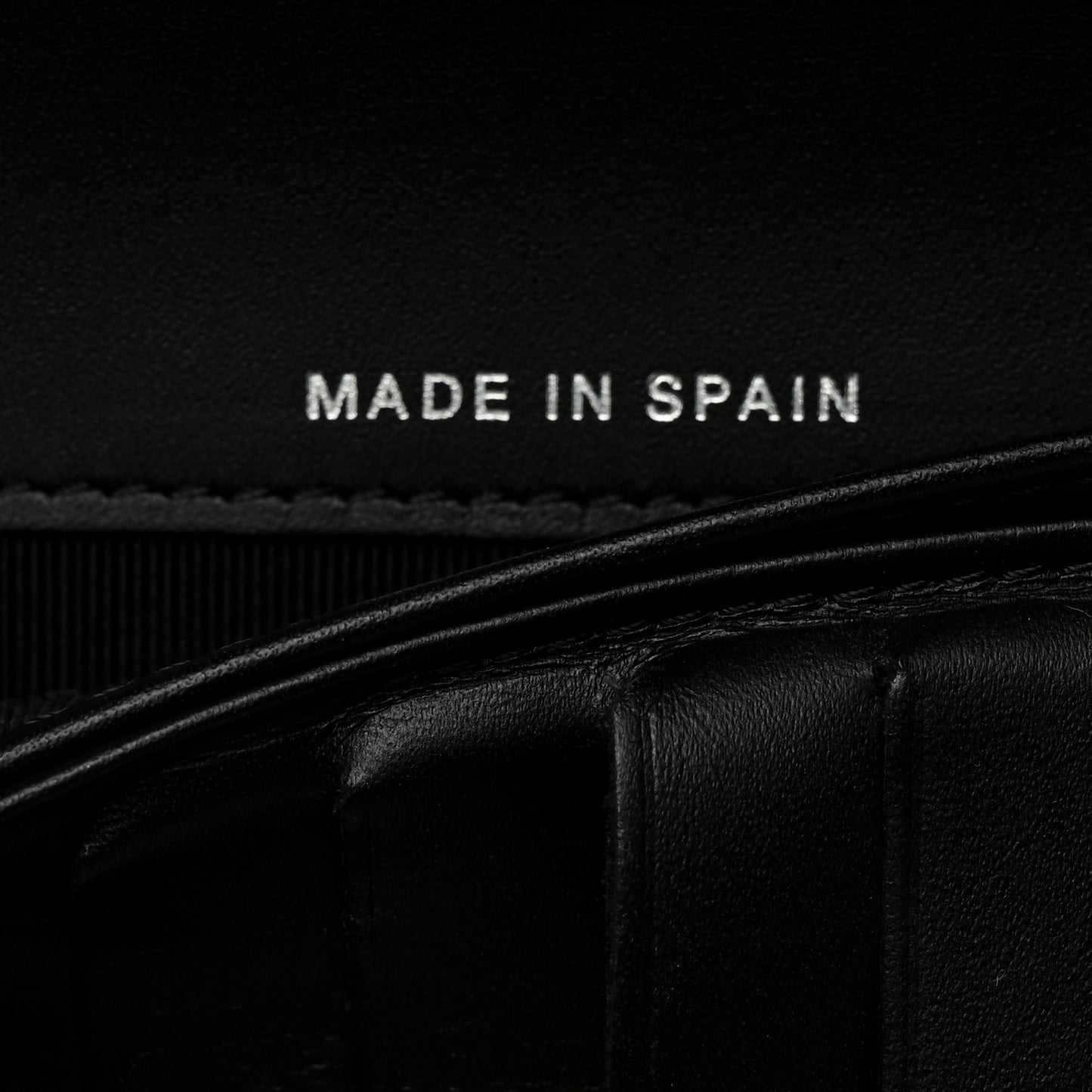 Patent Calfskin Quilted Yen Wallet Black Black