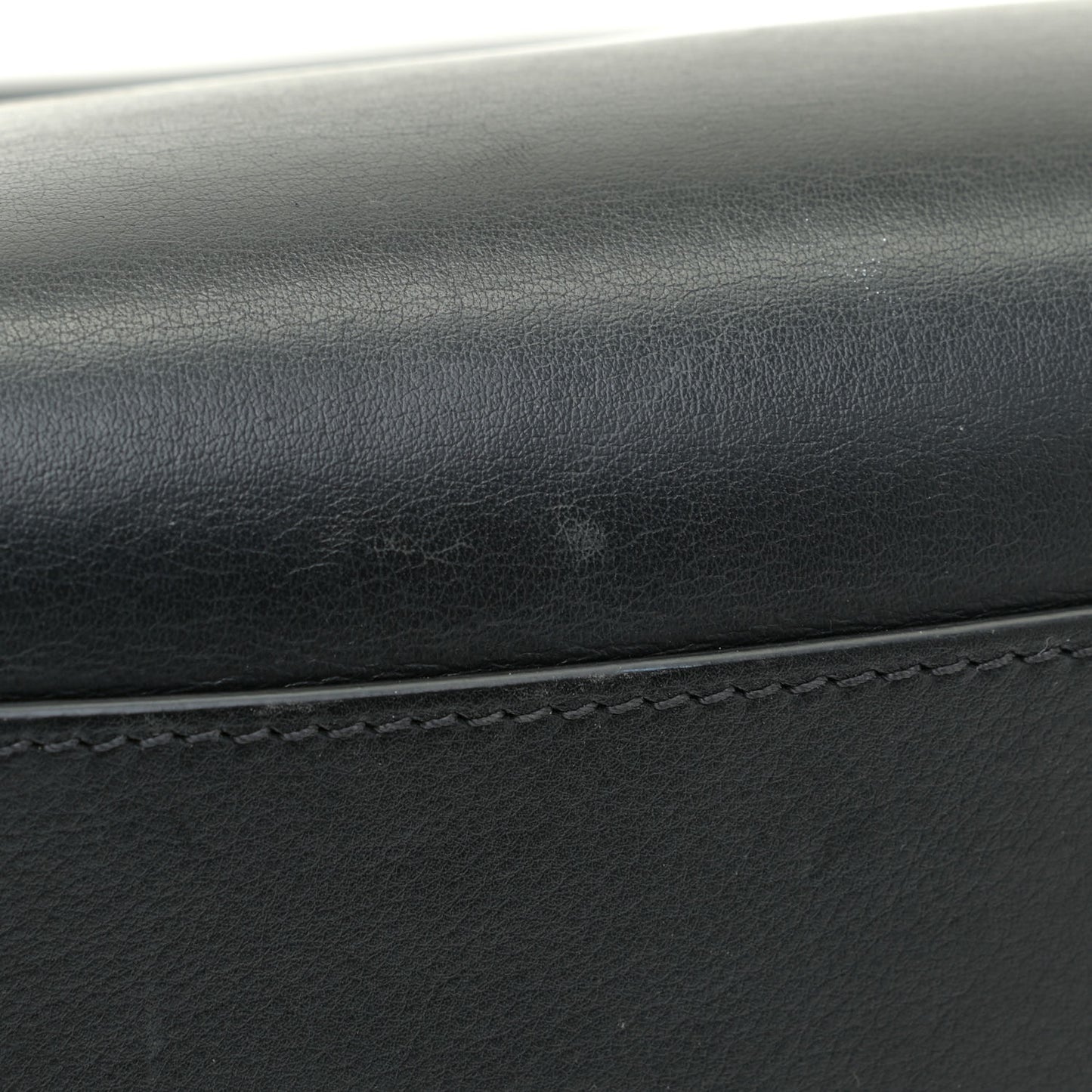 Buffed Calfskin Small Chain Antigona Black