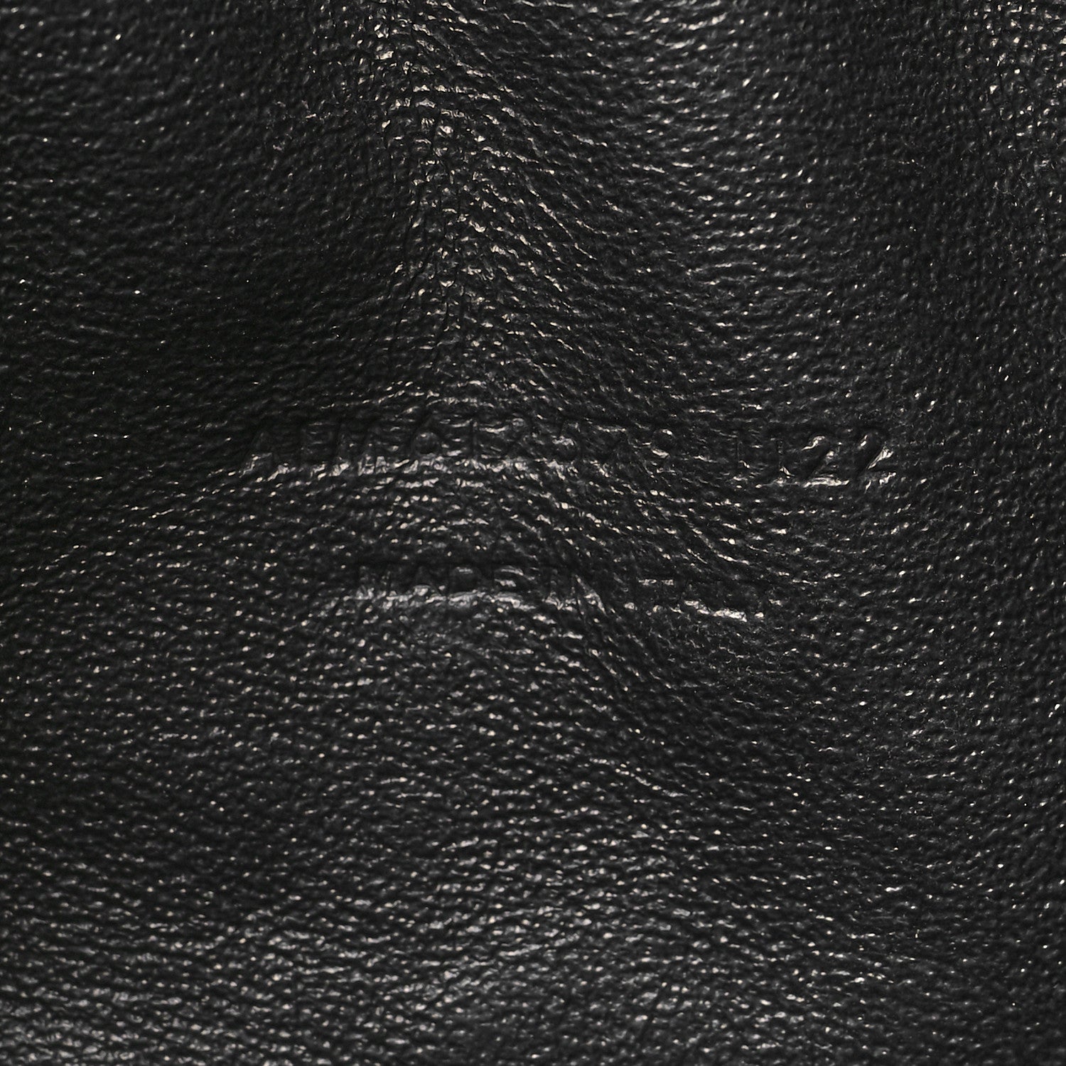 Saint Laurent Grain De Poudre Matelasse Monogram Mini Lou Camera Bag Black 7 of 10
