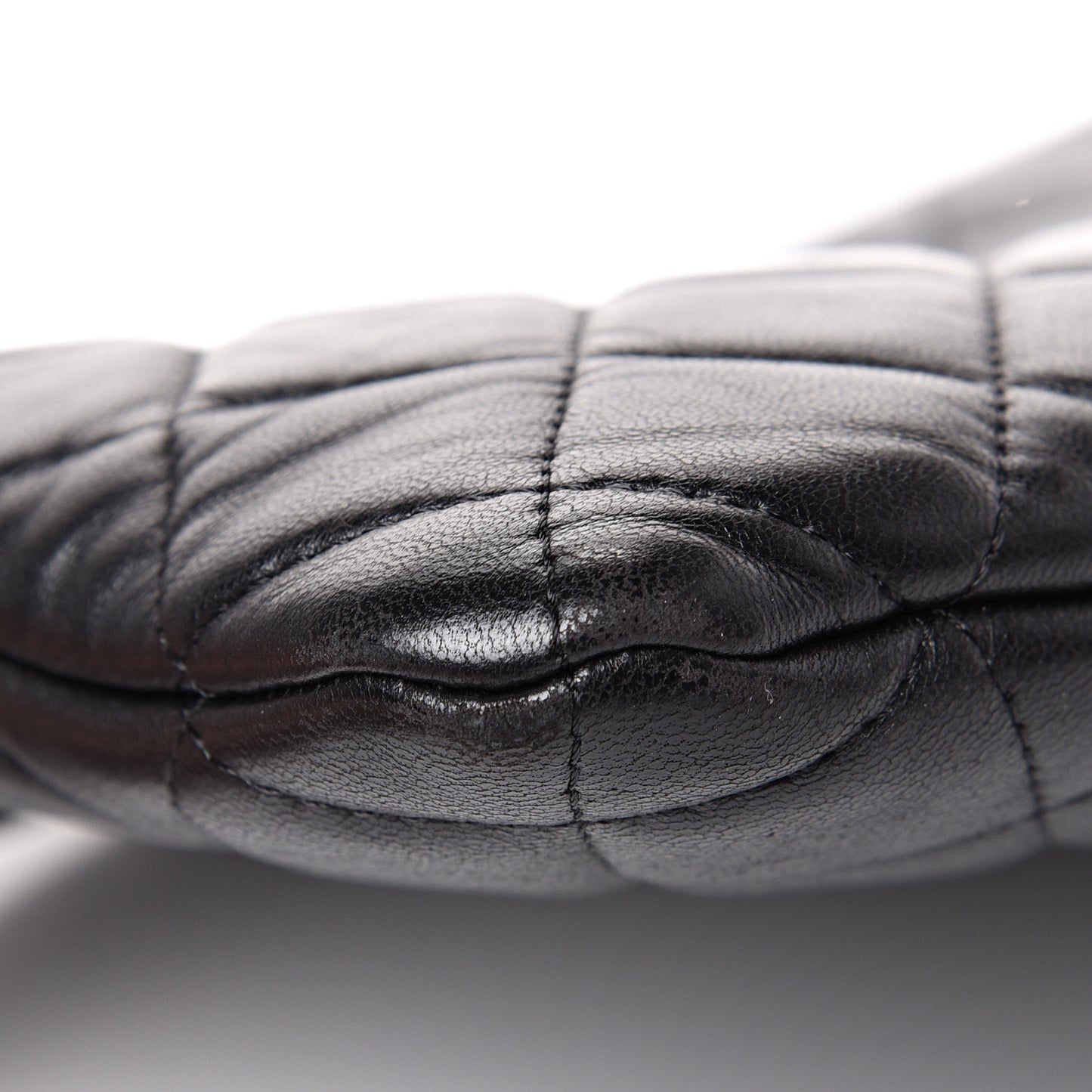 Lambskin Quilted Medium Cosmetic Case Black