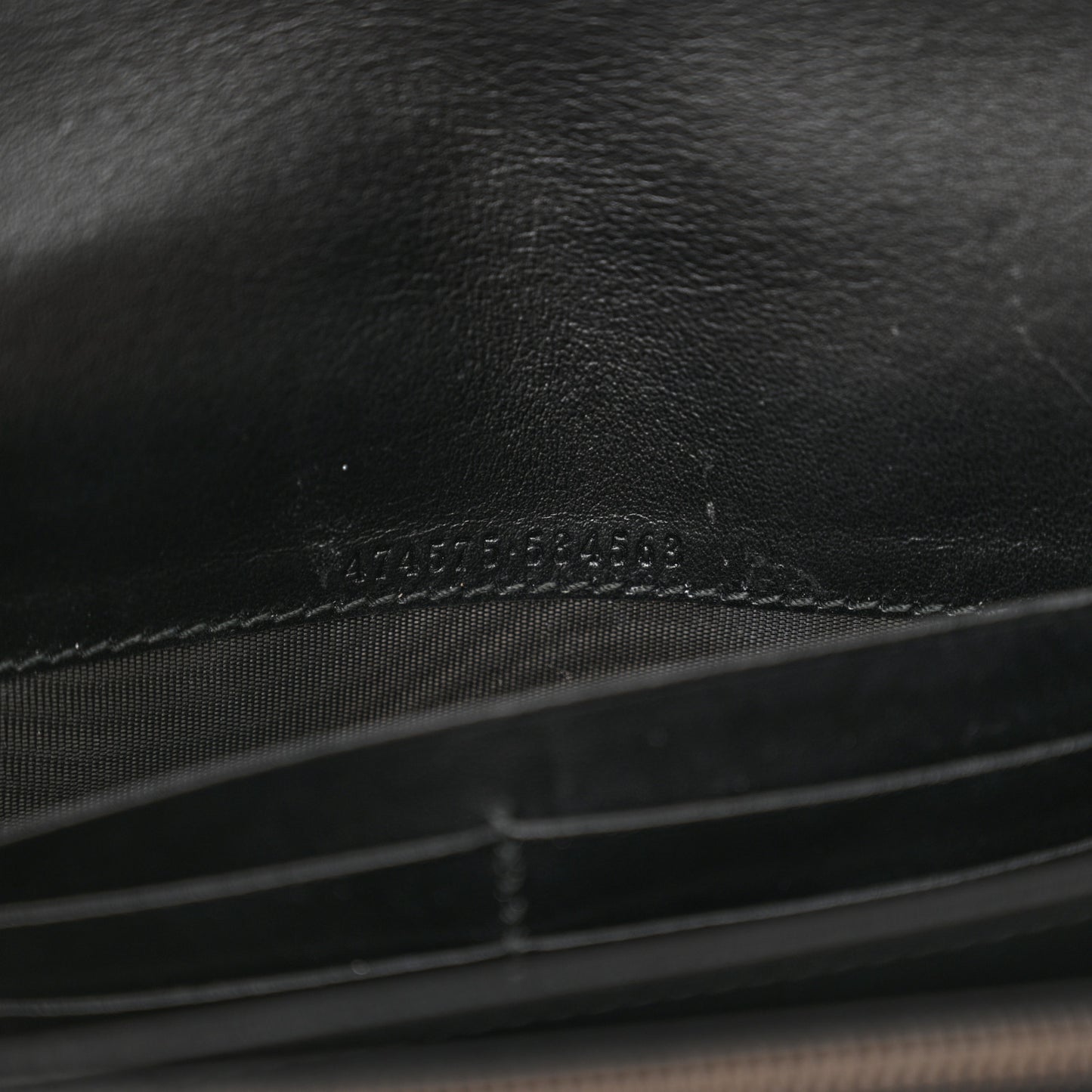 Calfskin Matelasse GG Marmont Chain Wallet Black