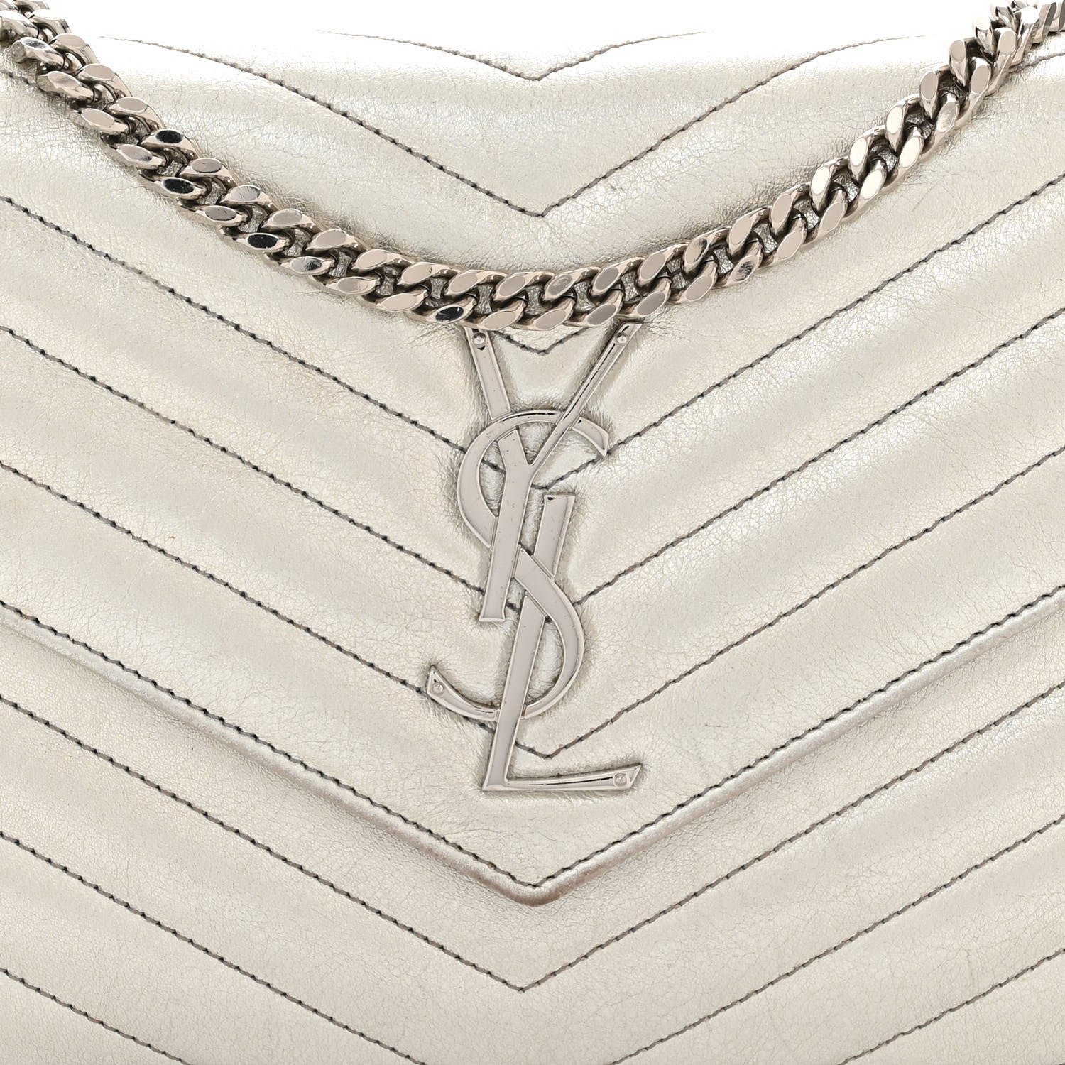 Saint Laurent Metallic Lambskin Matelasse Chevron Monogram Chain Wallet Argento 10 of 16