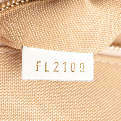 Louis Vuitton Monogram Giant Onthego GM Kaki Beige 10 of 10