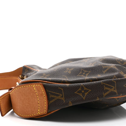 Louis Vuitton Monogram Croissant MM 9 of 10