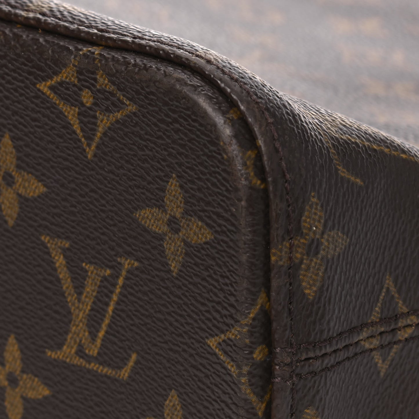 Monogram Luco