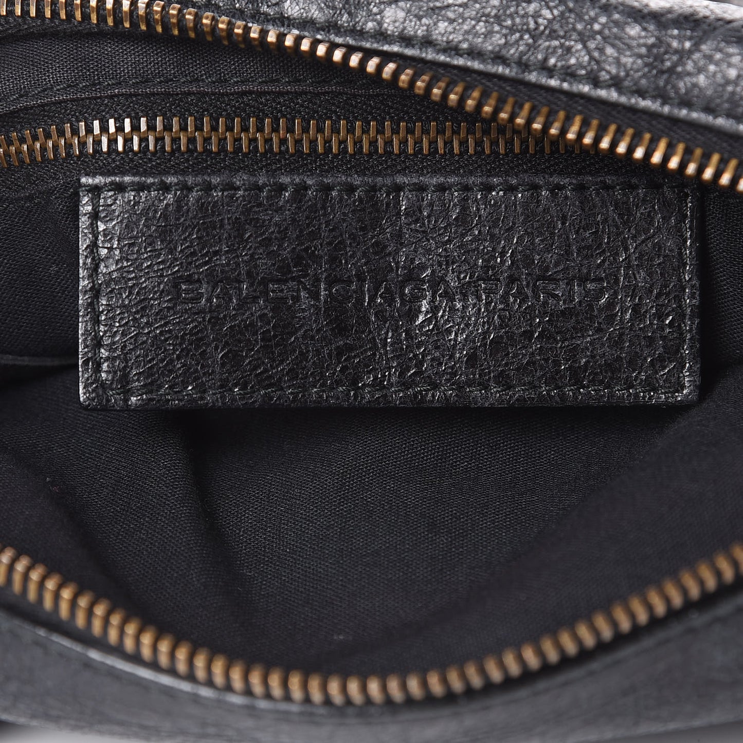 Agneau Classic Hardware Mini Twiggy Black