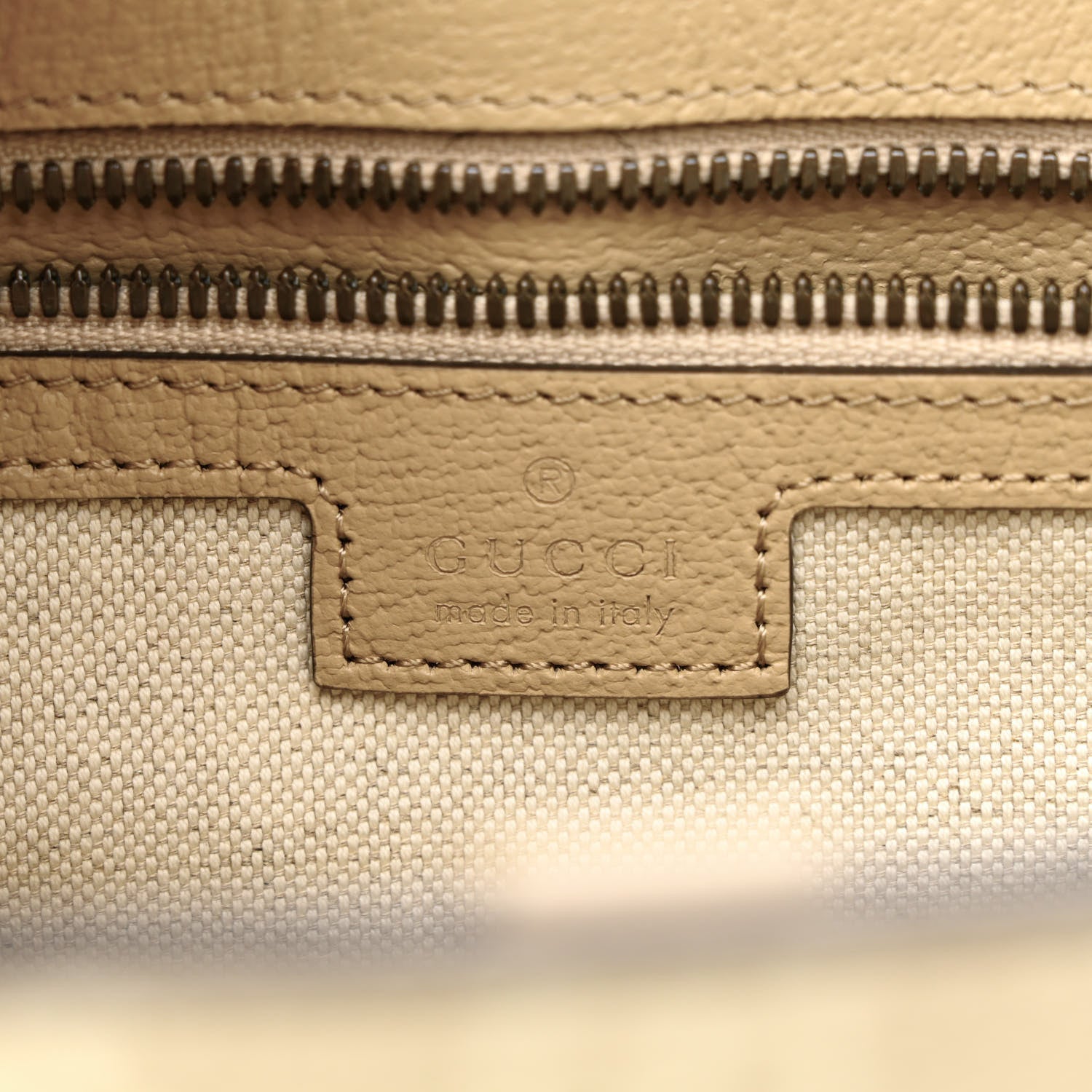Gucci GG Supreme Monogram Textured Dollar Calfskin Small Retro Interlocking G Tote Bag Beige Mystic White Oatmeal 6 of 10