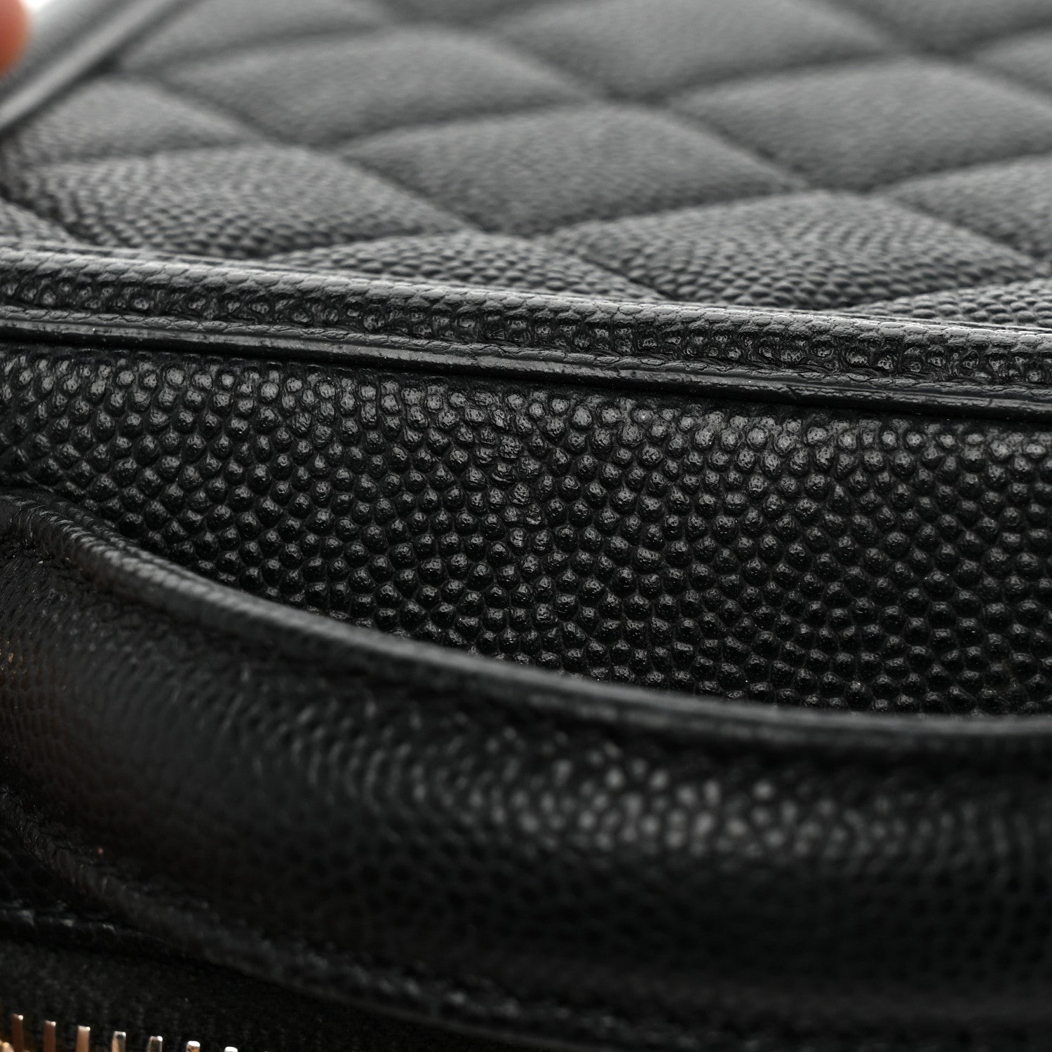 Chanel Caviar Quilted CC North South Filigree Vanity Case Black 20 of 22
