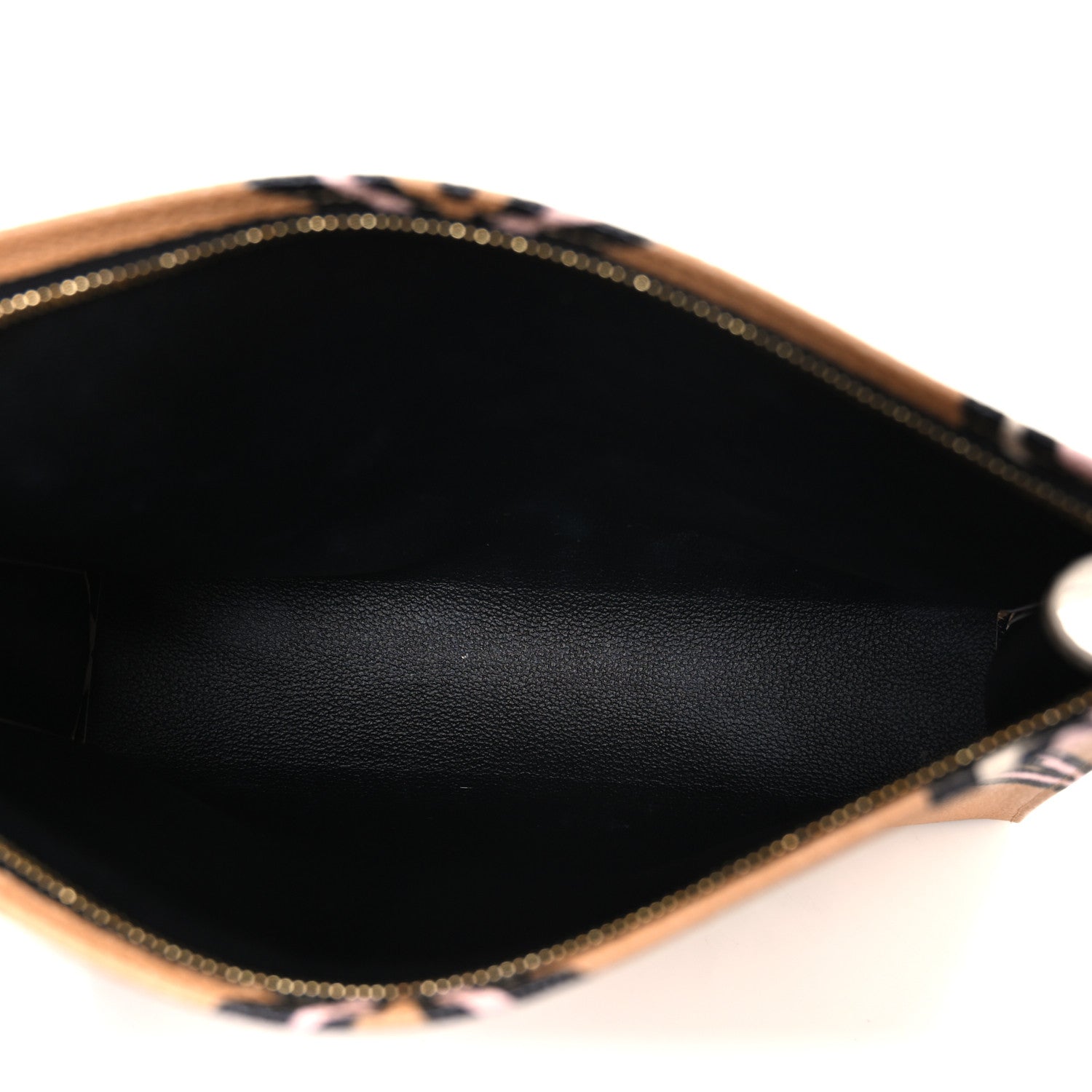 Louis Vuitton Monogram Giant Wild At Heart Toiletry Pouch 26 Arizona 5 of 7