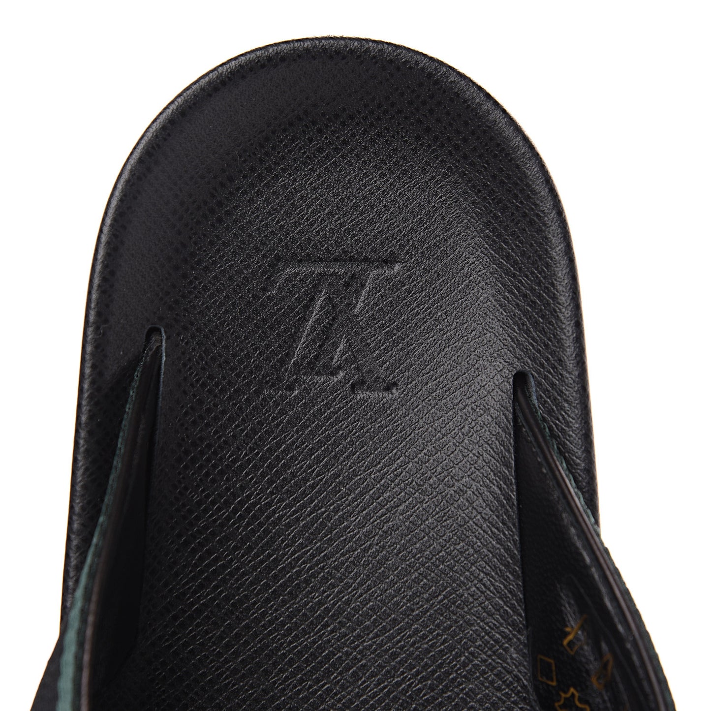 Taiga Mens Thong Sandals 10.5 Navy